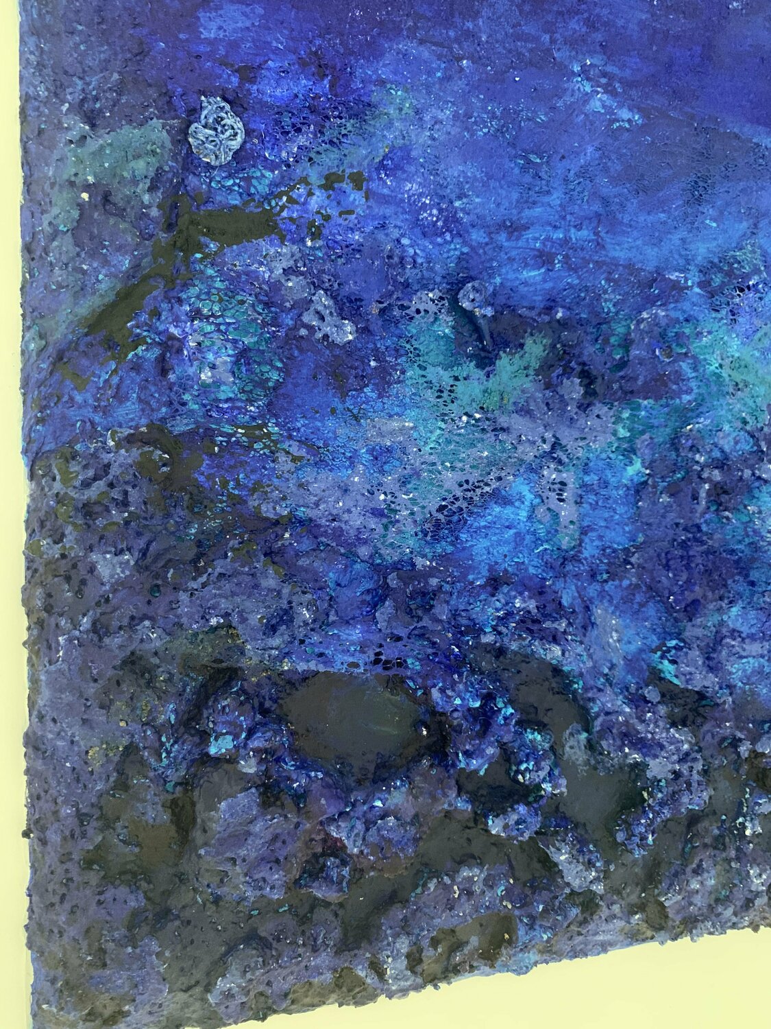Mirablau — detail