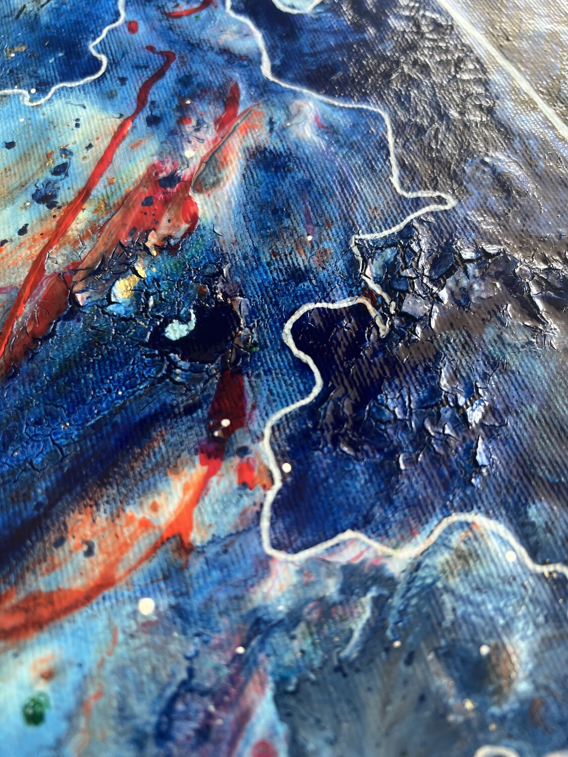 Between the surface — detail