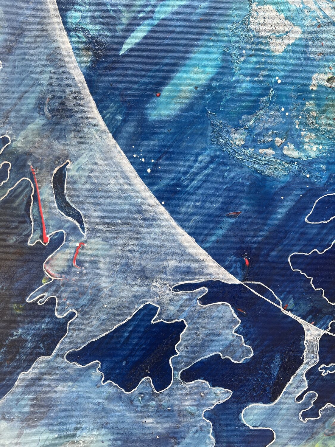 Between the surface — detail