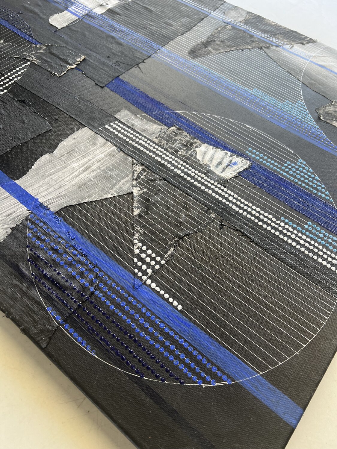 Behind the blue line — detail
