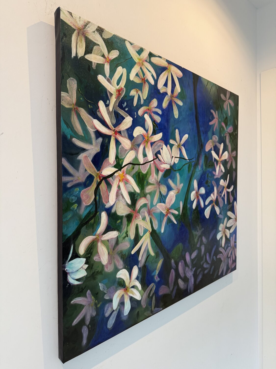 Magnolia — detail