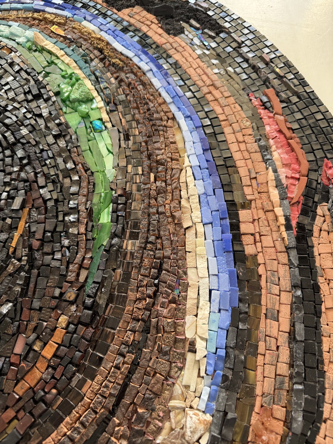 Diary of a queen — detail