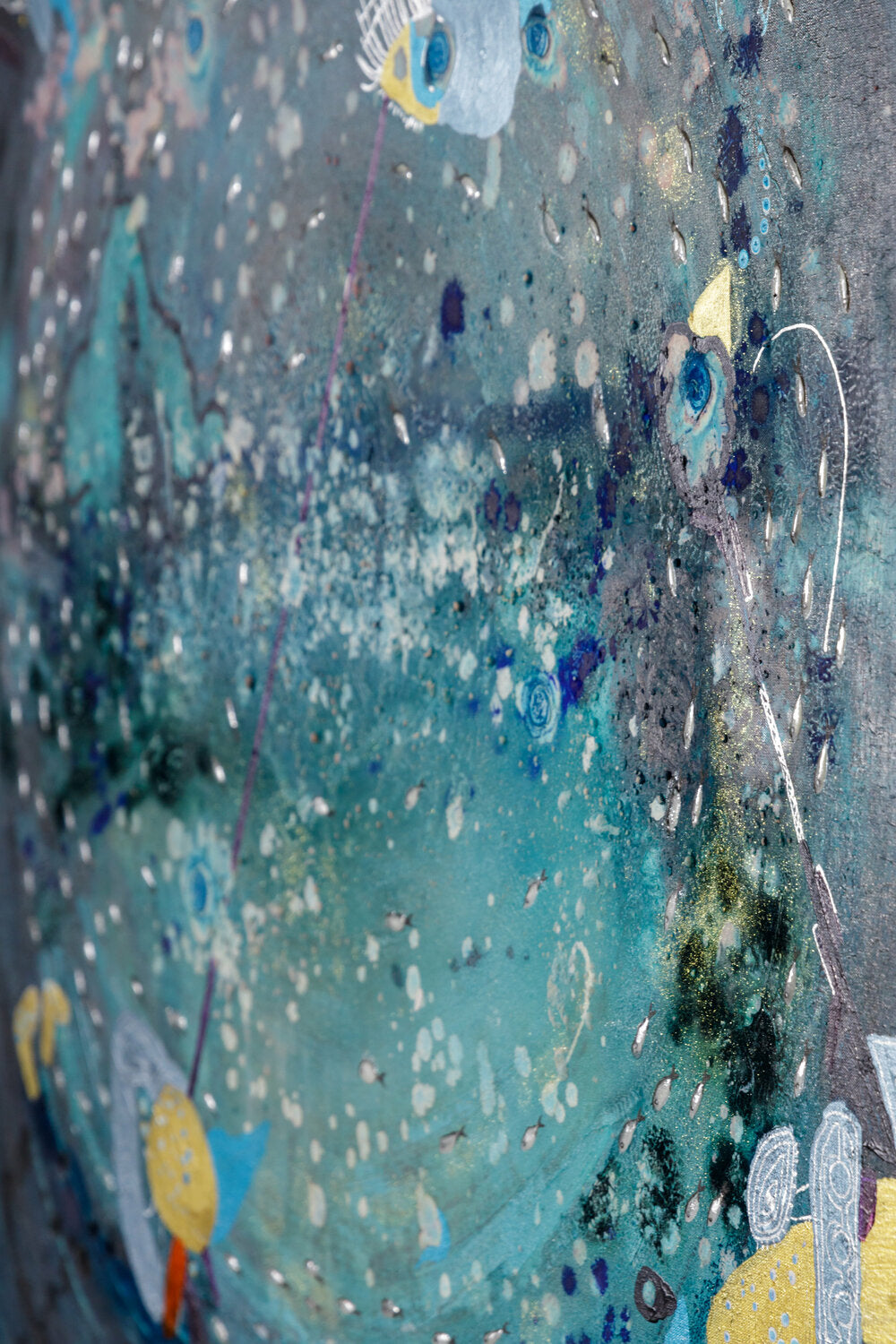 Spinning around — detail
