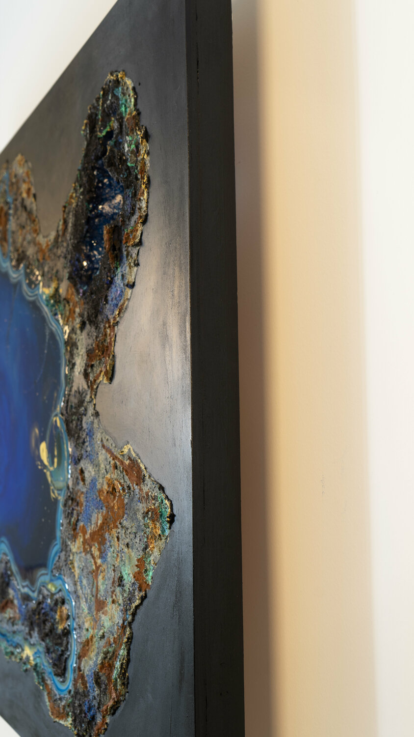 Blue treasure — detail